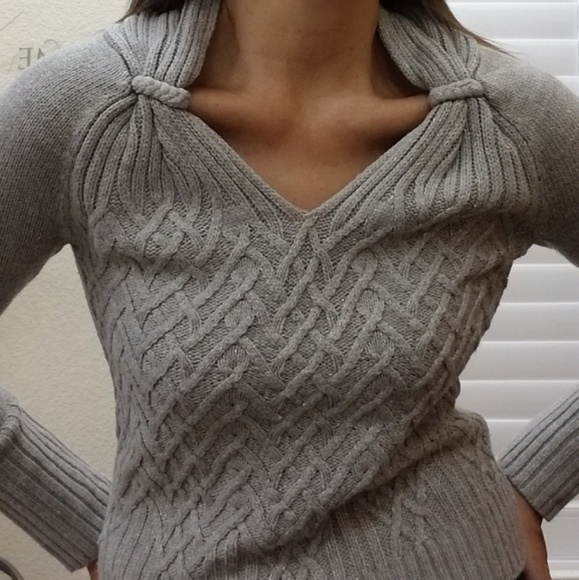 Sweater - Picture 6 of 7